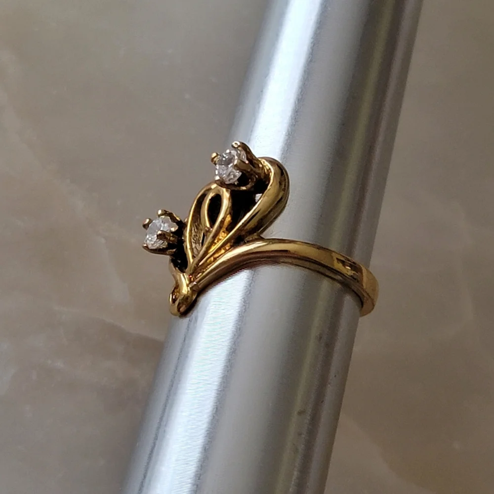 Vintage COP 92 Double Heart Ring Gold Tone Simulated Stones